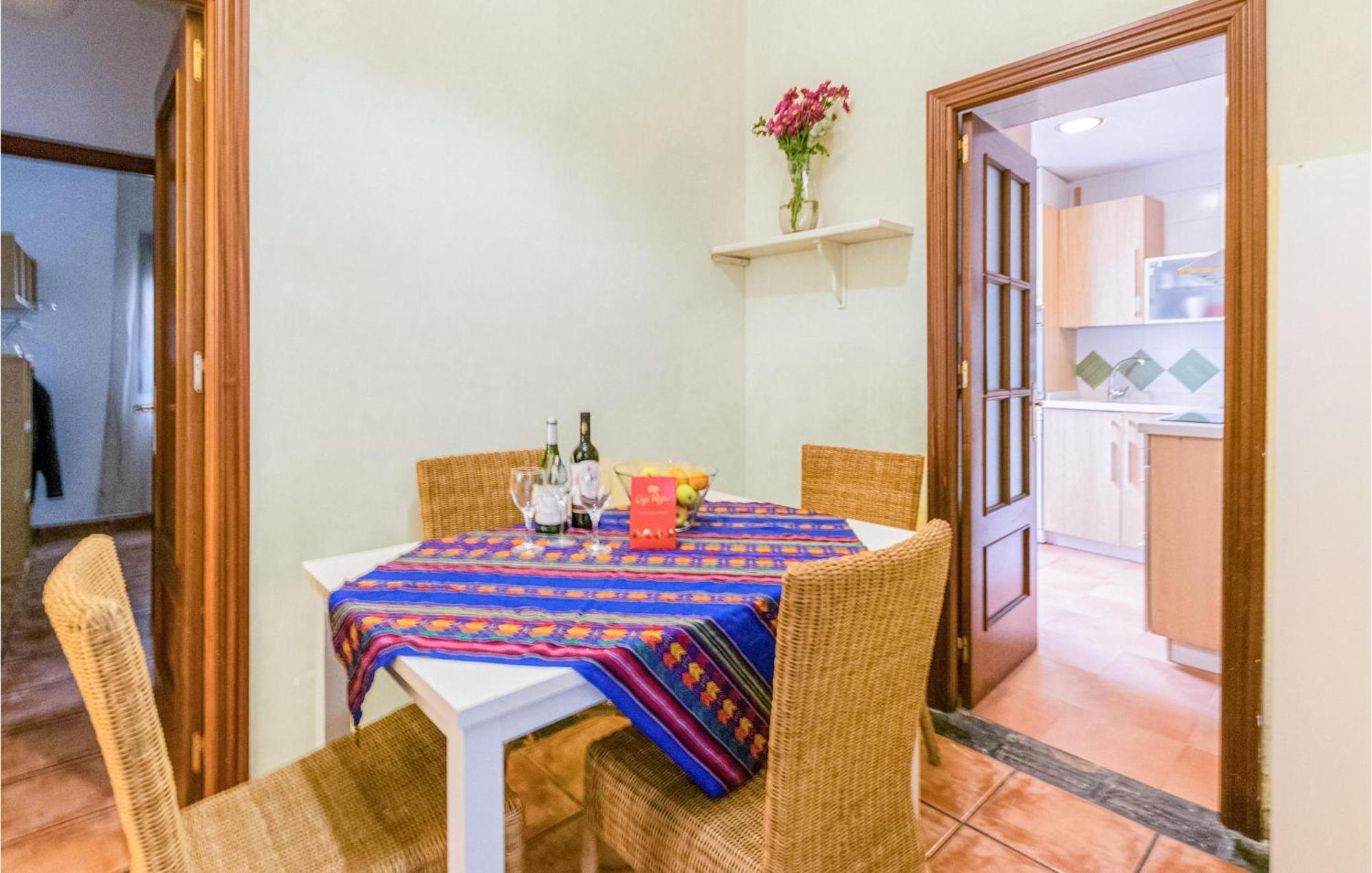 Lovely Apartment In Cordoba With Kitchen Ngoại thất bức ảnh